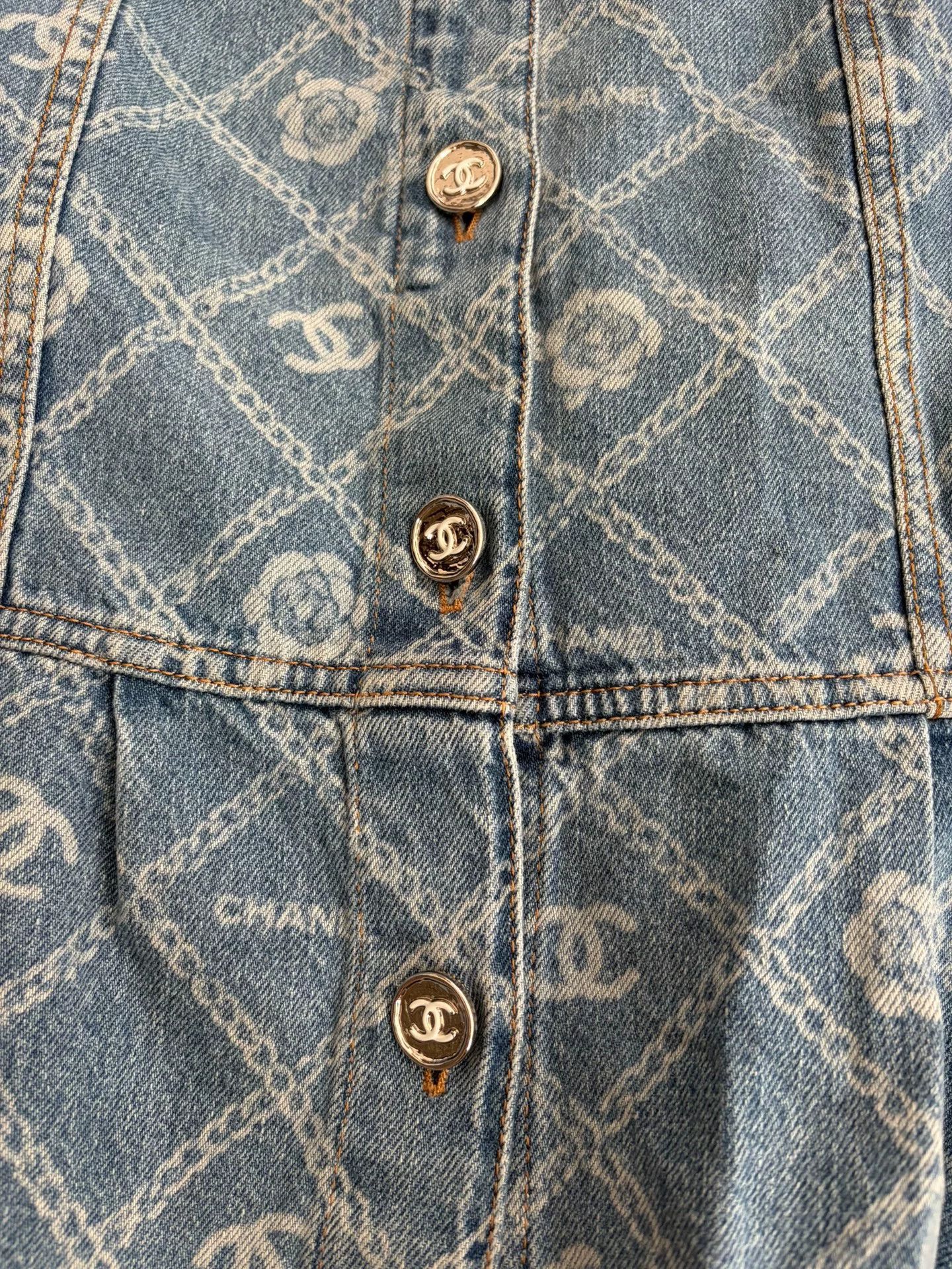 Chanel Chanel Blue Camellia Denim Jacket Size US L / EU 52-54 / 3 - 3 Thumbnail