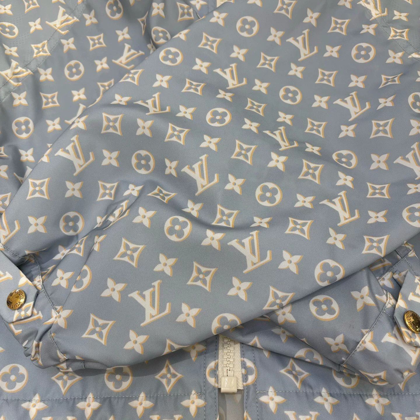 Louis Vuitton Louis Vuitton Monogram Print Jacket Size US XS / EU 42 / 0 - 6 Thumbnail
