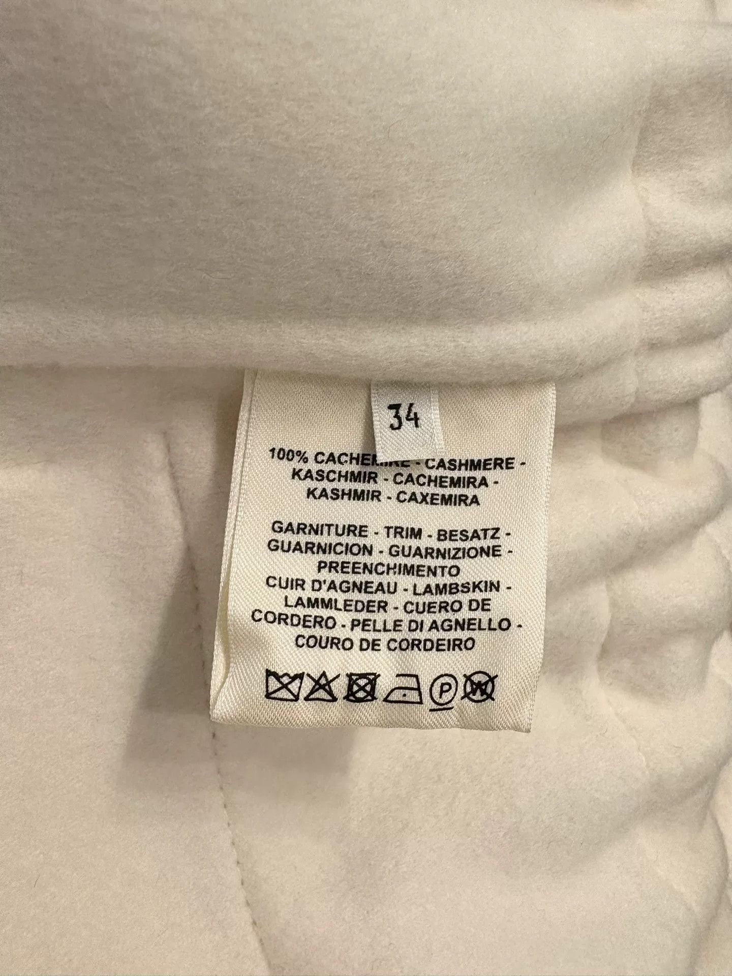 Hermes Hermes Cream Fringe Detail Coat Size US XS / EU 42 / 0 - 4 Thumbnail