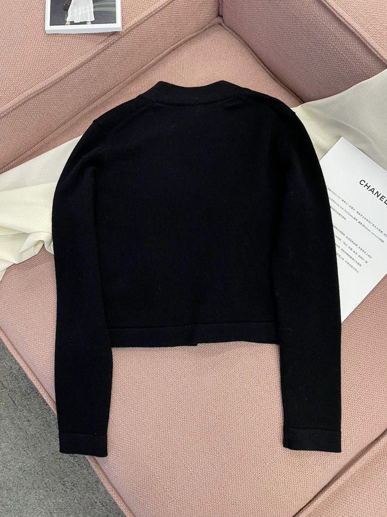 Chanel Chanel 22P Black Gold CC Cashmere Cardigan Size US XS / EU 42 / 0 - 4 Thumbnail