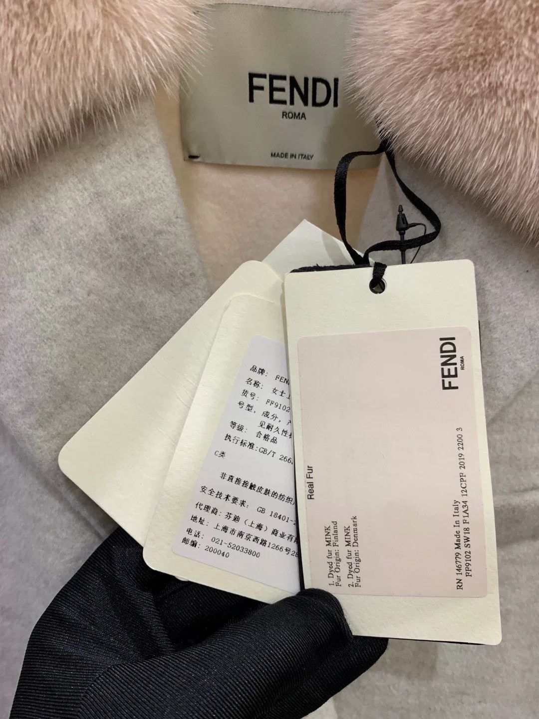 Fendi FENDI Gray Pink Fur Pocket Coat Size US XS / EU 42 / 0 - 4 Thumbnail