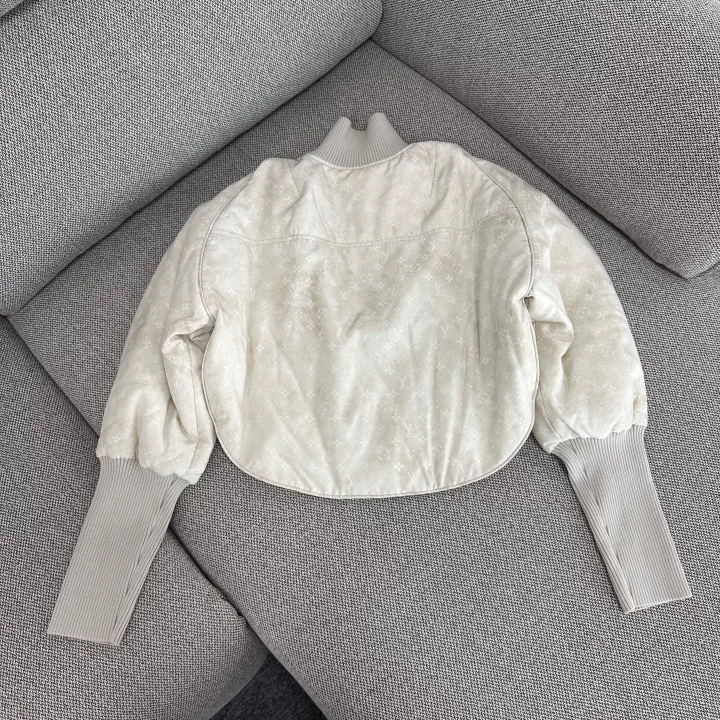 Louis Vuitton Louis Vuitton SS24 Logo Puffer Jacket Size US XS / EU 42 / 0 - 2 Thumbnail