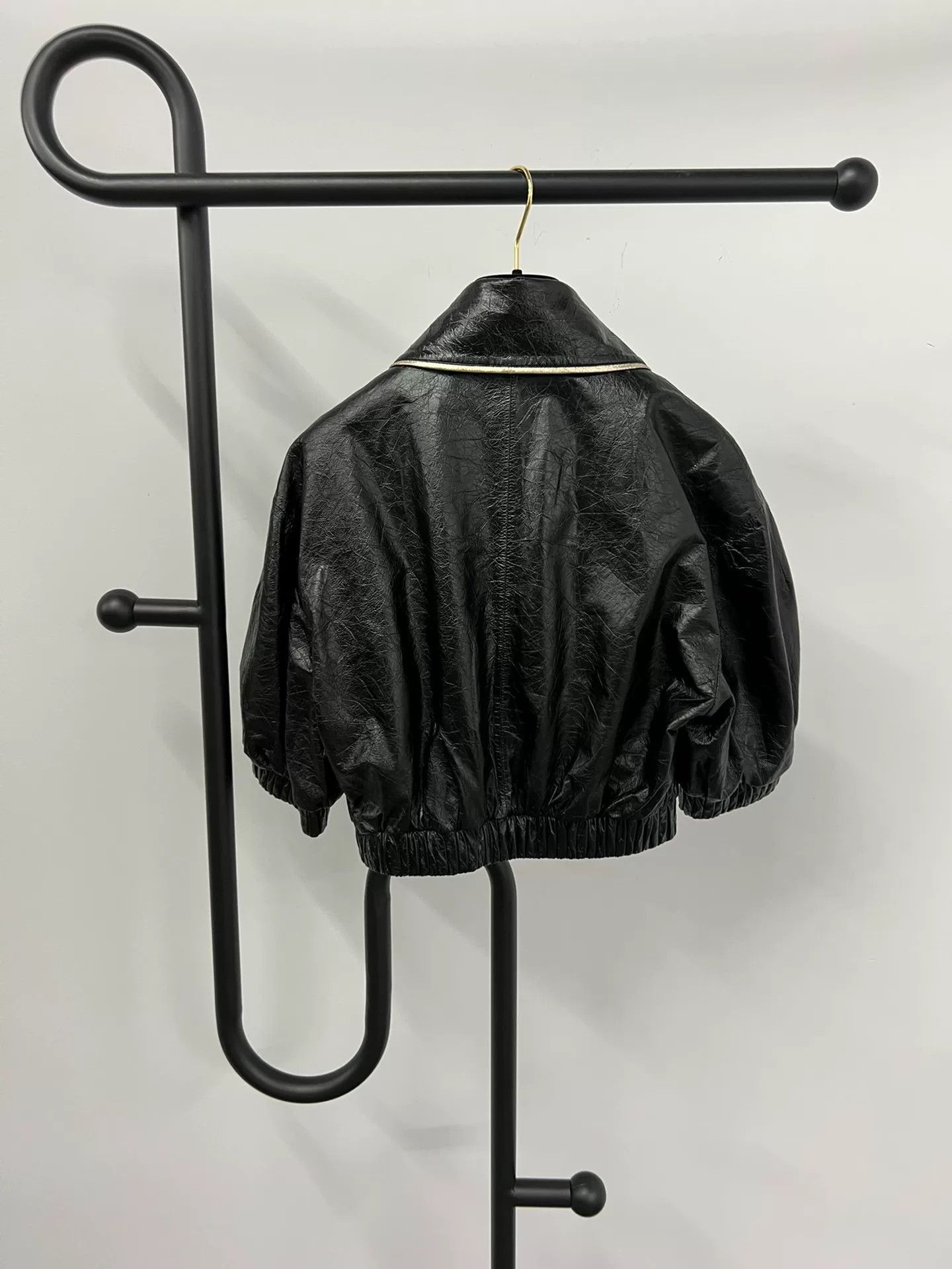 Chanel Chanel Black Mid-Sleeve Leather Jacket Size US M / EU 48-50 / 2 - 2 Thumbnail