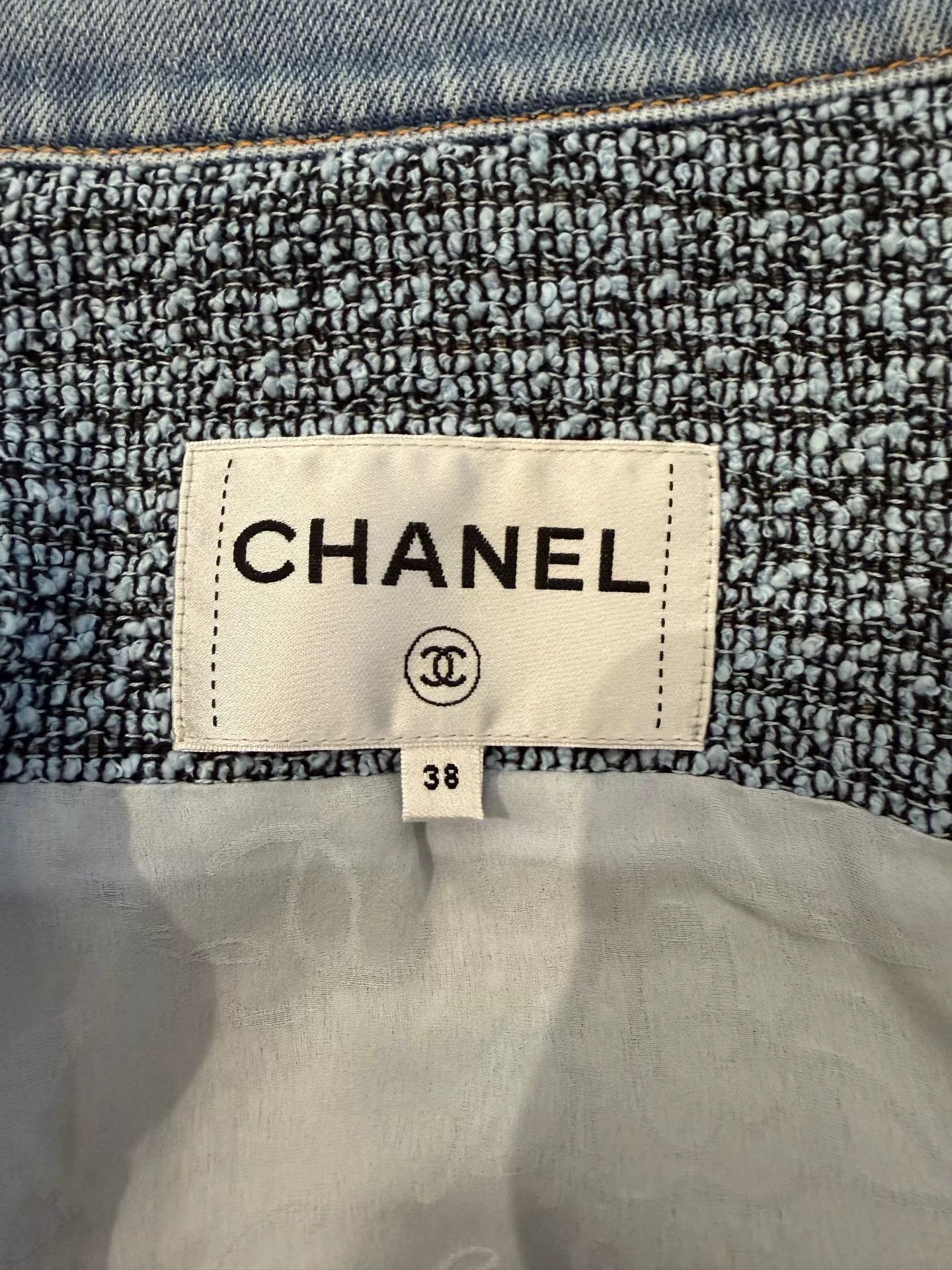 Chanel Chanel 18P Blue Denim Woven Jacket Size S / US 4 / IT 40 - 3 Thumbnail
