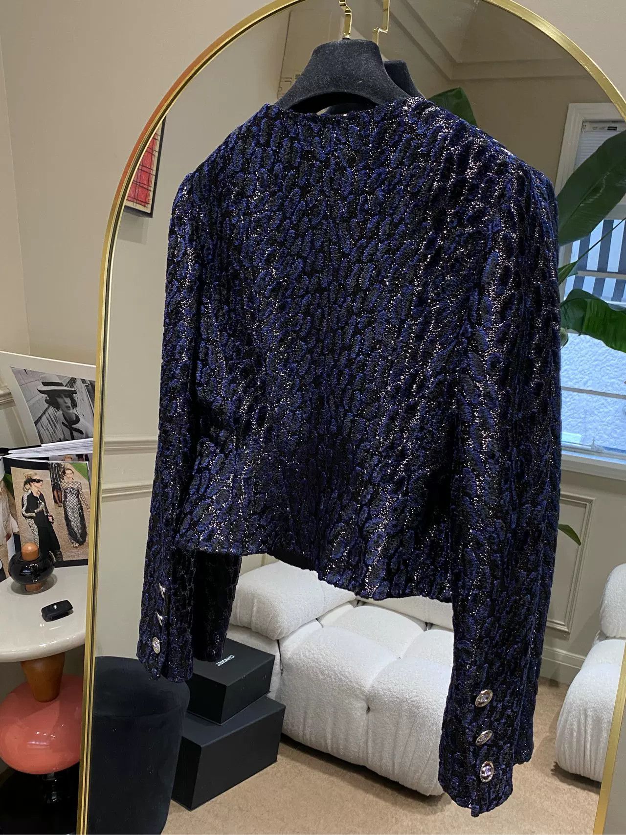 Chanel Chanel 23A Velvet Leopard Cardigan Size US XS / EU 42 / 0 - 2 Thumbnail