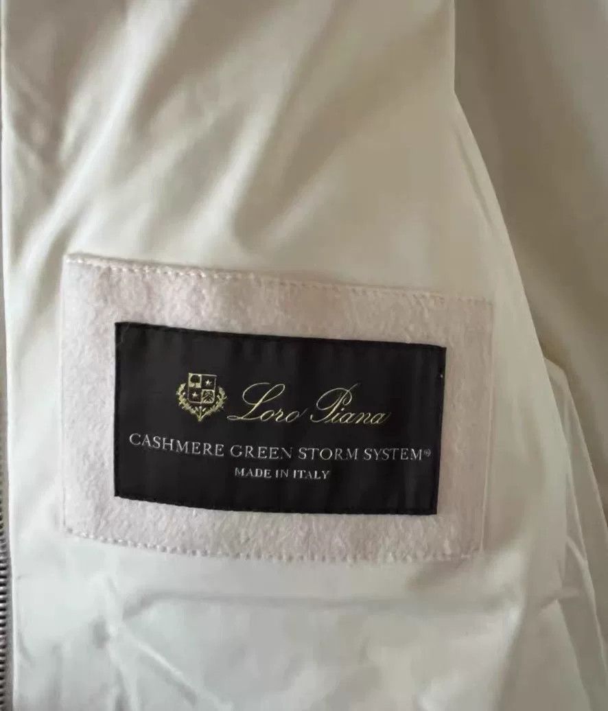 Loro Piana Loro Piana White Cashmere Down Coat Size US M / EU 48-50 / 2 - 5 Thumbnail