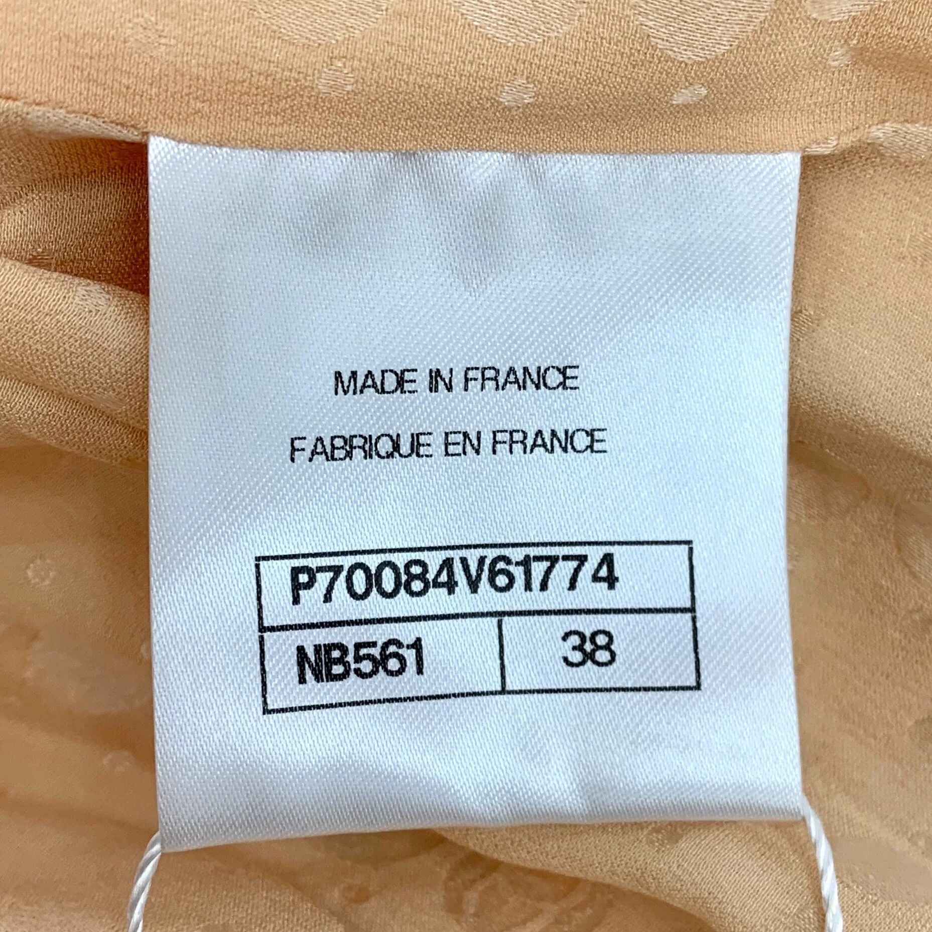 Chanel chanel orange tweed button-up jacket Size US M / EU 48-50 / 2 - 7 Thumbnail