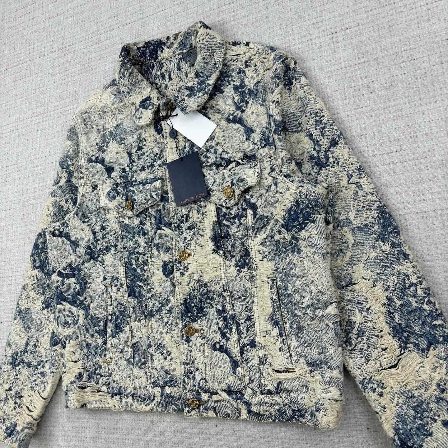 Louis Vuitton Louis Vuitton FW22 Floral Denim Jacket Size US L / EU 52-54 / 3 - 3 Thumbnail