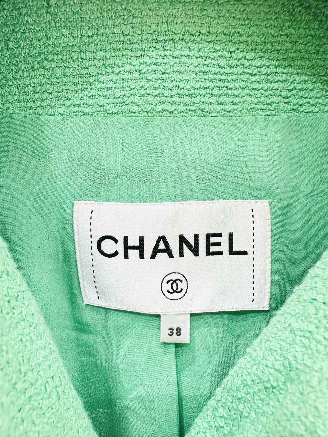 Chanel Chanel 20SS Station Green Coat Size US S / EU 44-46 / 1 - 2 Thumbnail