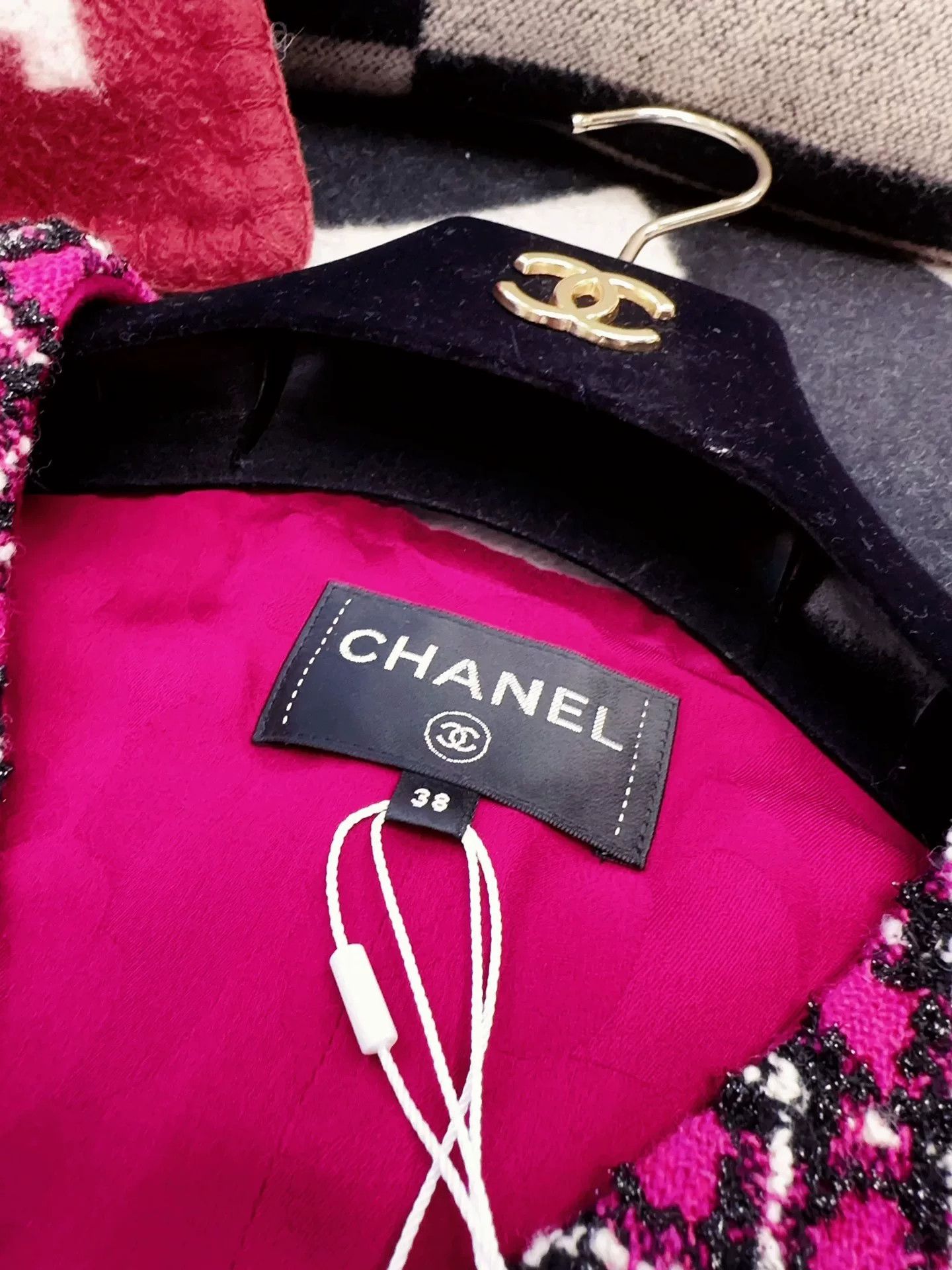 Chanel Chanel 23K Red Black Sleeveless Dress Size US 38 / EU 54 - 4 Thumbnail