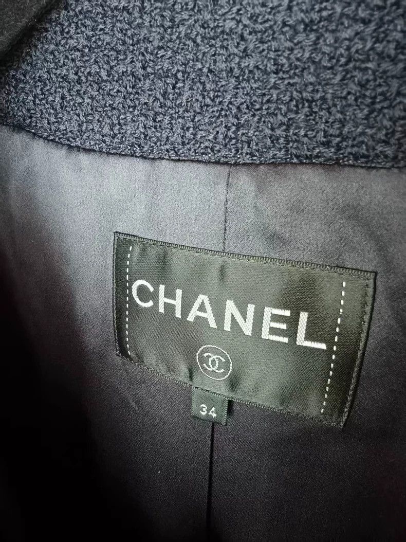 Chanel Chanel Classic Buttoned Coat Size US M / EU 48-50 / 2 - 2 Thumbnail