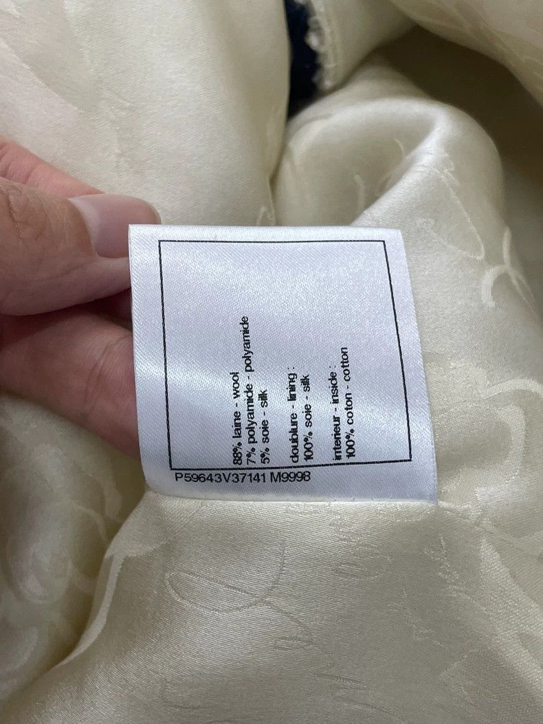 Chanel Chanel White Trimmed Jacket Size US M / EU 48-50 / 2 - 7 Thumbnail