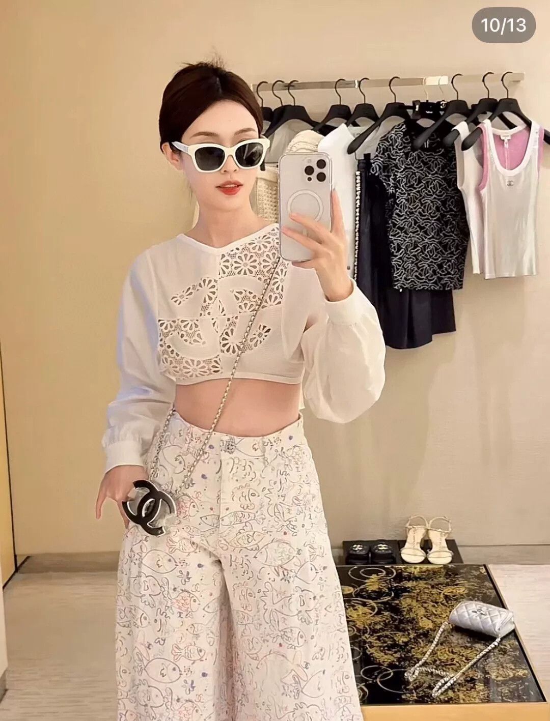 Chanel Chanel 25C White Cutout Logo Top Size US S / EU 44-46 / 1 - 8 Thumbnail