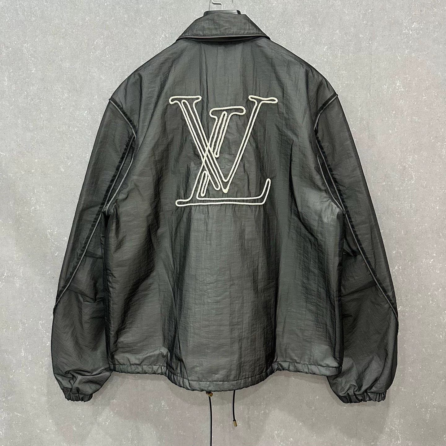 Louis Vuitton Louis Vuitton Nautical Collection Gray Coat Size US L / EU 52-54 / 3 - 2 Thumbnail