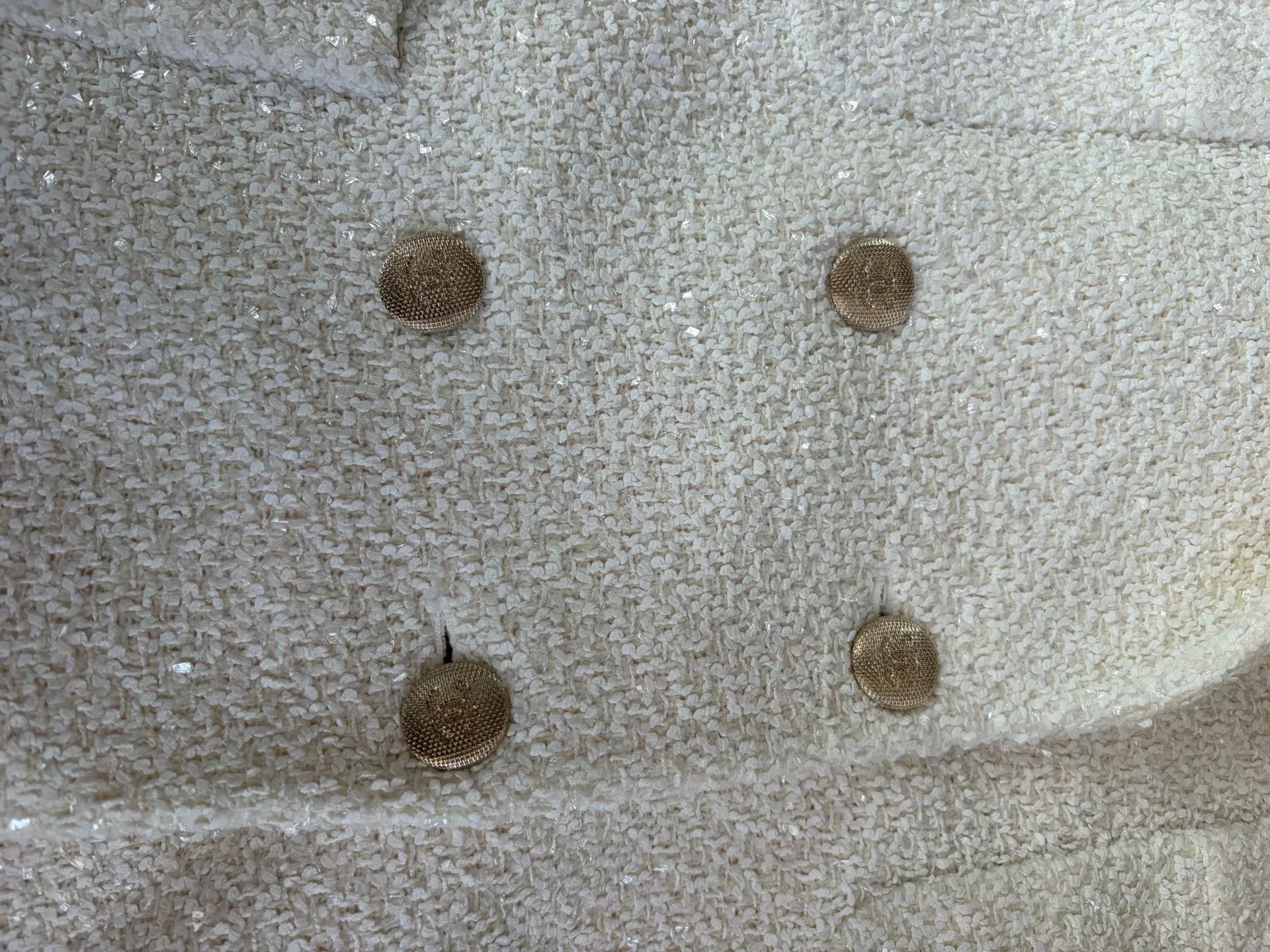 Chanel Chanel White Tweed Mid-Length Coat Size US XS / EU 42 / 0 - 3 Thumbnail