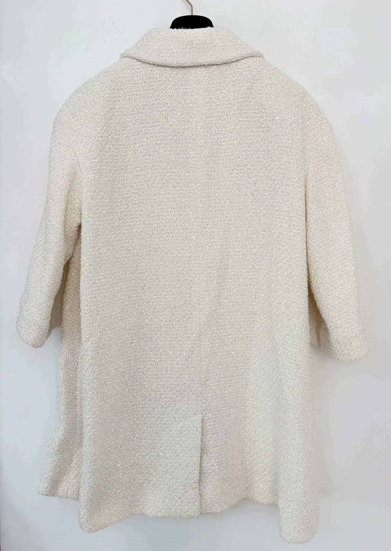 Chanel Chanel White Tweed Mid-Length Coat Size US XS / EU 42 / 0 - 2 Thumbnail