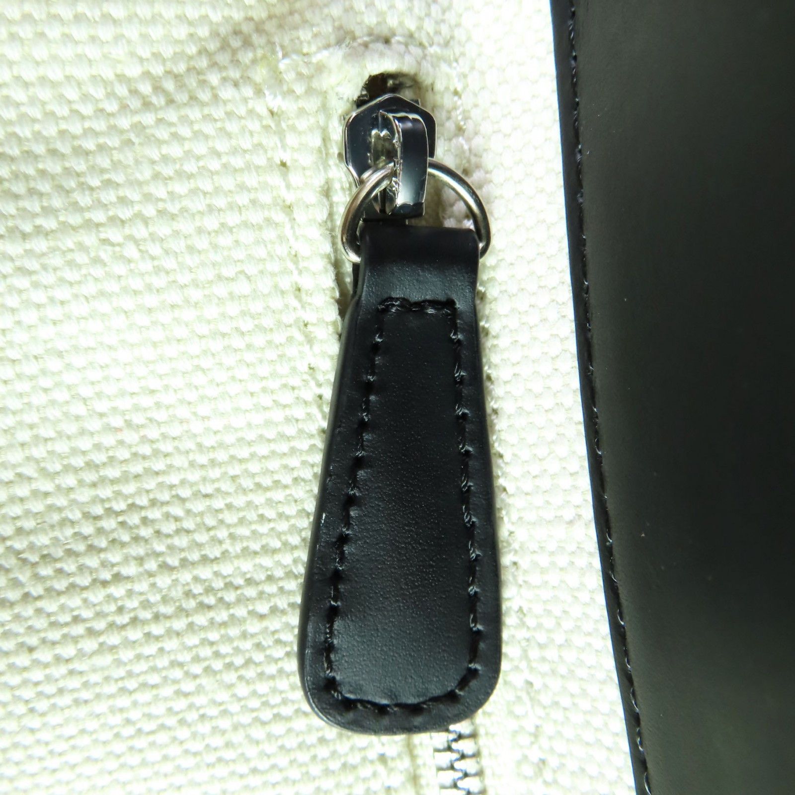 Other A.P.C A.P.C. COEYO Cotton Tote Bag Cotton Tote Bag M61802 DUTY FREE for USA Size ONE SIZE - 13 Thumbnail