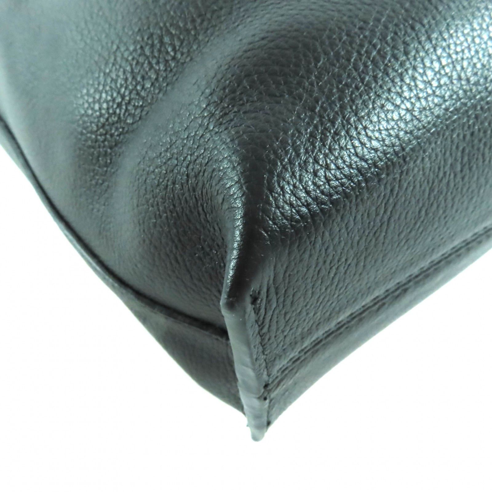 Other A.P.C A.P.C. Black Leather Shoulder Bag Leather Shoulder Bag DUTY FREE for USA Size ONE SIZE - 6 Thumbnail