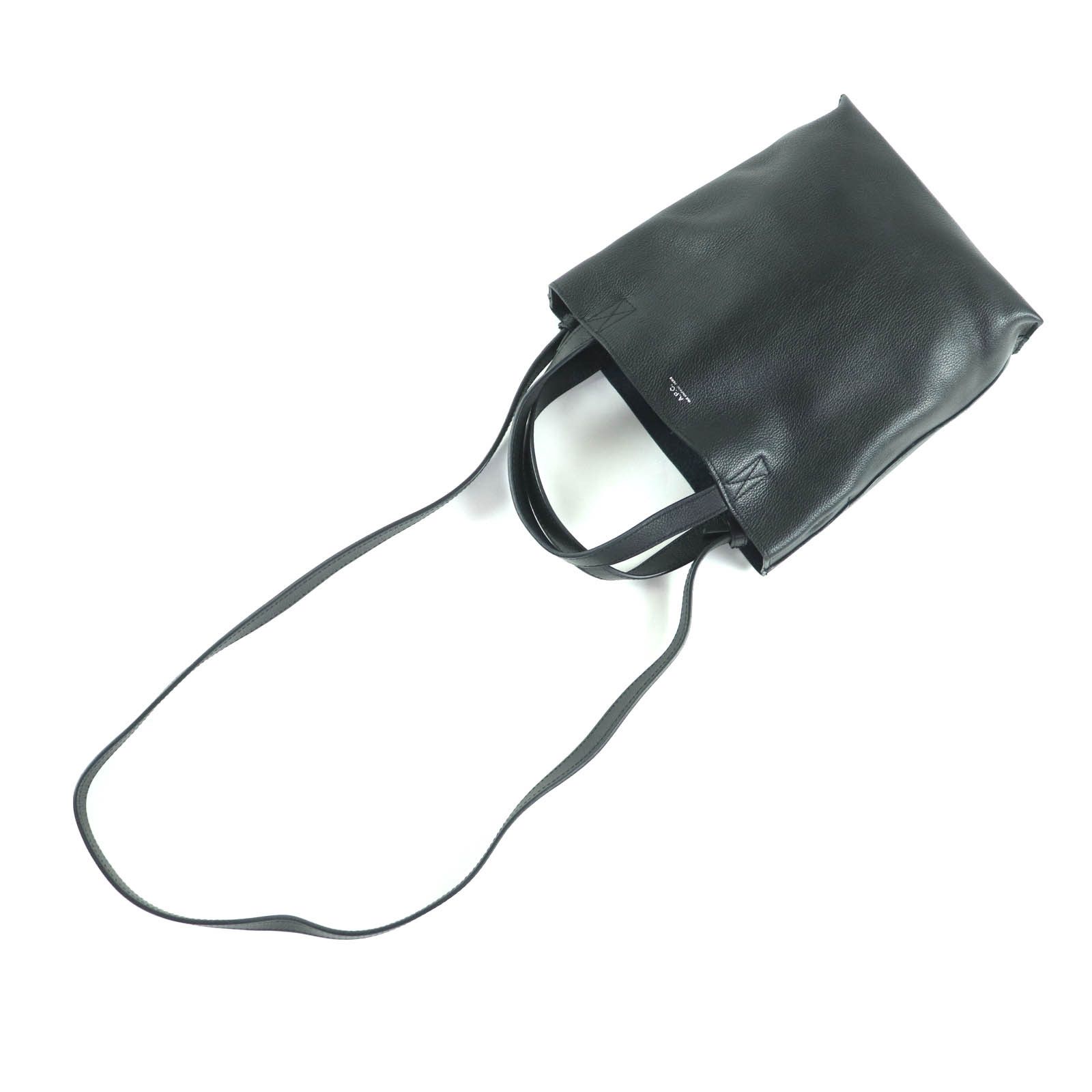 Other A.P.C A.P.C. Black Leather Shoulder Bag Leather Shoulder Bag DUTY FREE for USA Size ONE SIZE - 8 Thumbnail
