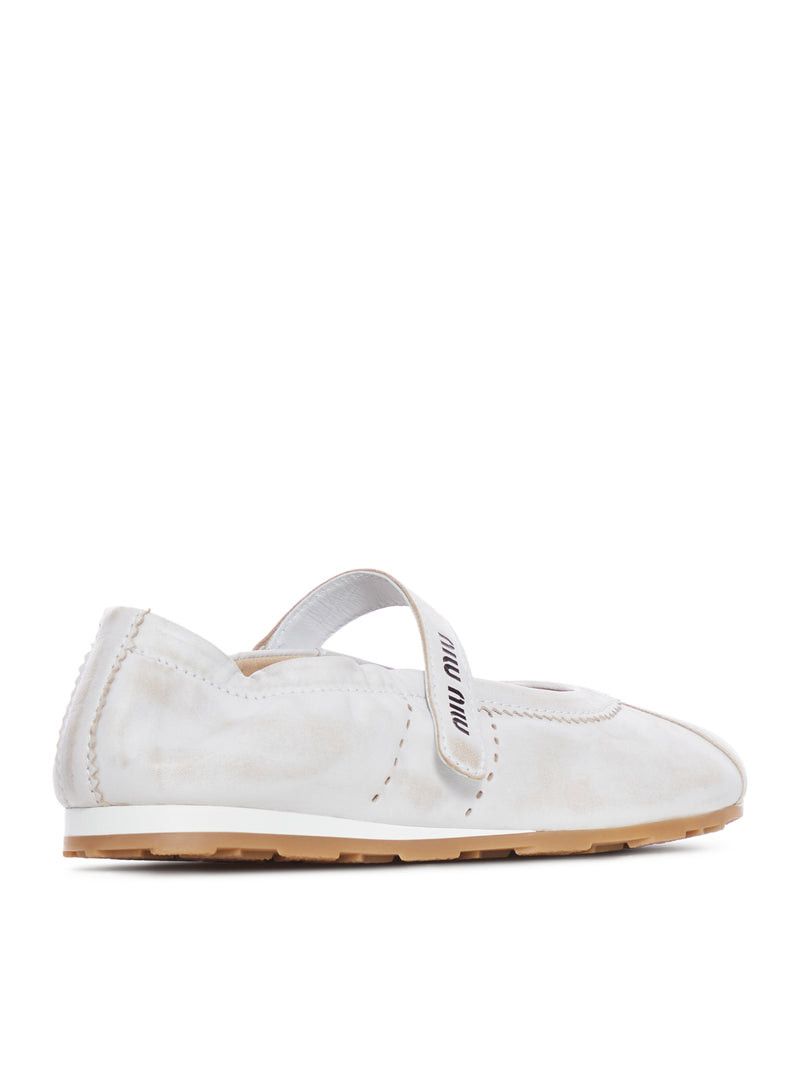 Miu Miu PLUME BALLET FLATS IN DÉLAVÉ EFFECT LEATHER Size US 6.5 / IT 36.5 - 3 Thumbnail