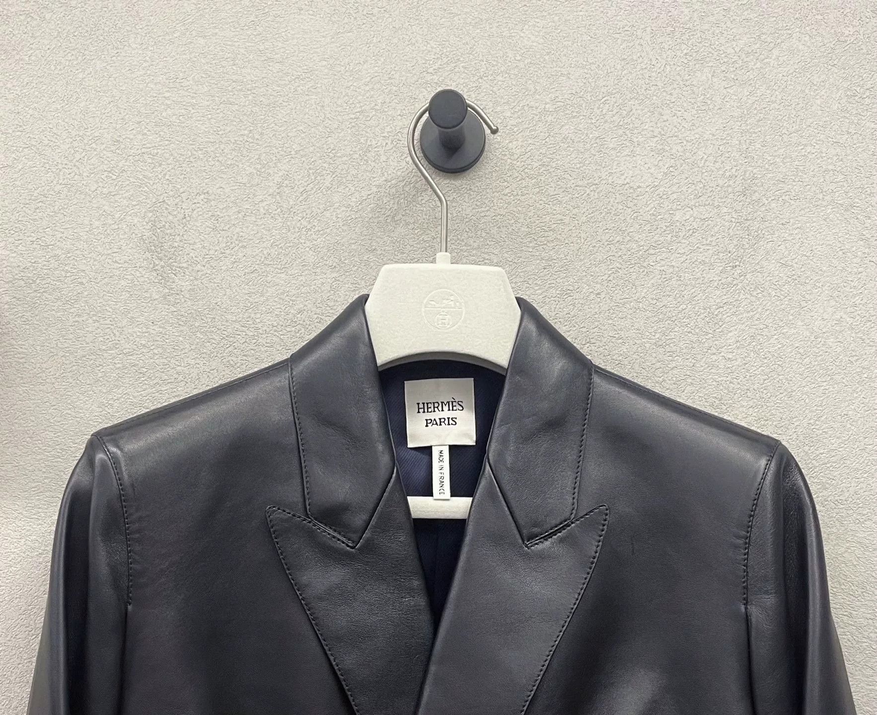 Hermes HERMES Black Leather Button Coat Size US S / EU 44-46 / 1 - 4 Thumbnail