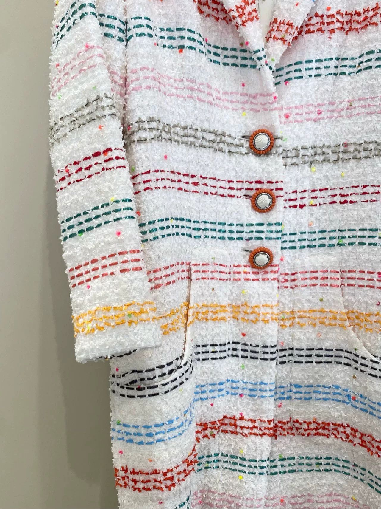 Chanel Chanel Colorful Silhouette Shell Button Lapel Coat Size US S / EU 44-46 / 1 - 2 Thumbnail