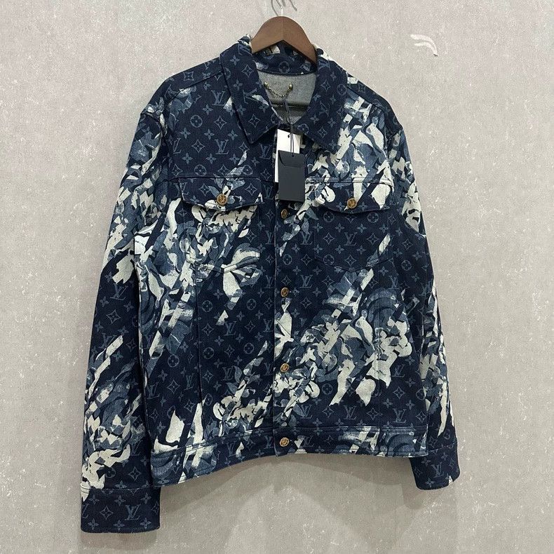 Louis Vuitton Louis Vuitton Tie-Dye Monogram Denim Jacket Size US XL / EU 56 / 4 - 3 Thumbnail