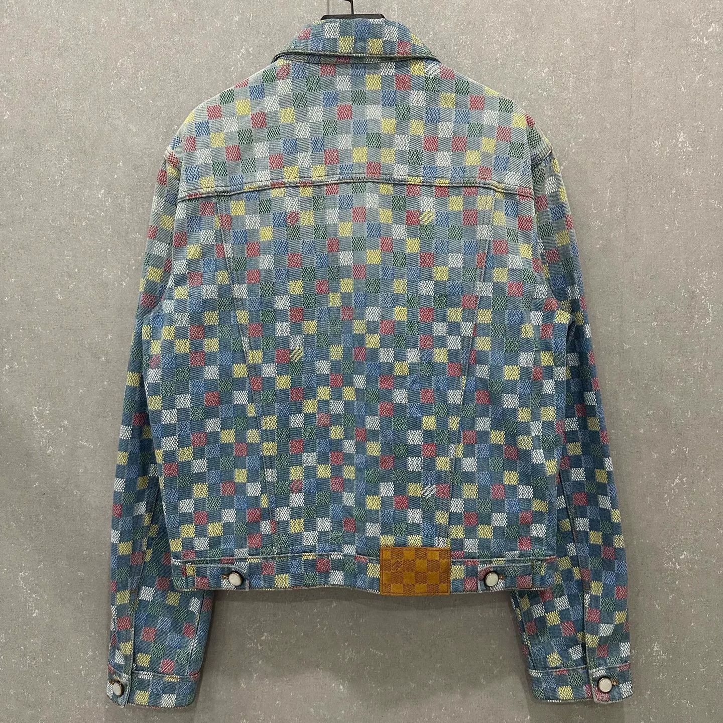 Louis Vuitton Louis Vuitton Checkerboard Logo Denim Jacket Size US L / EU 52-54 / 3 - 2 Thumbnail