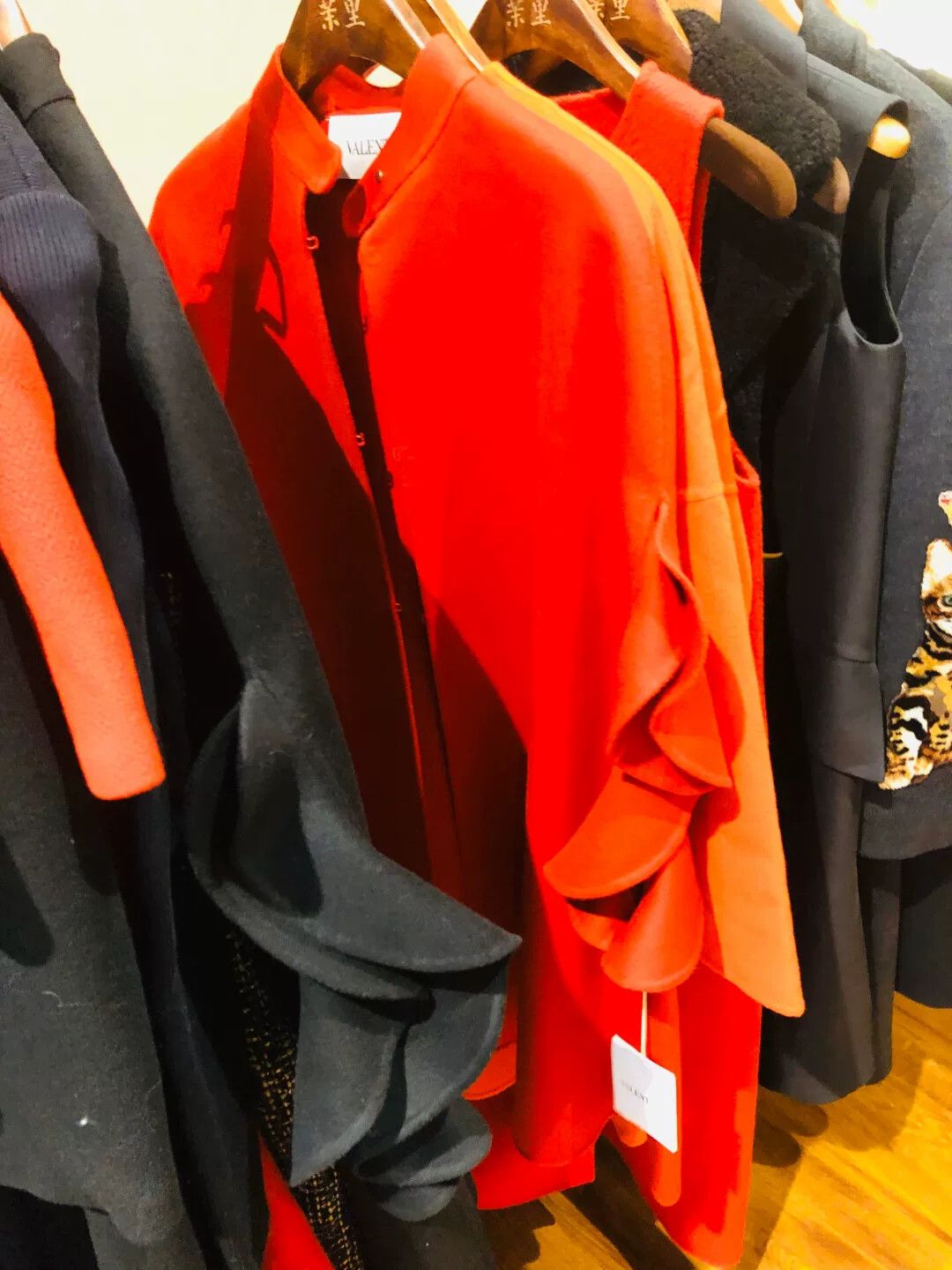 Valentino Valentino Red Black Coat Cape Size US XS / EU 42 / 0 - 3 Thumbnail