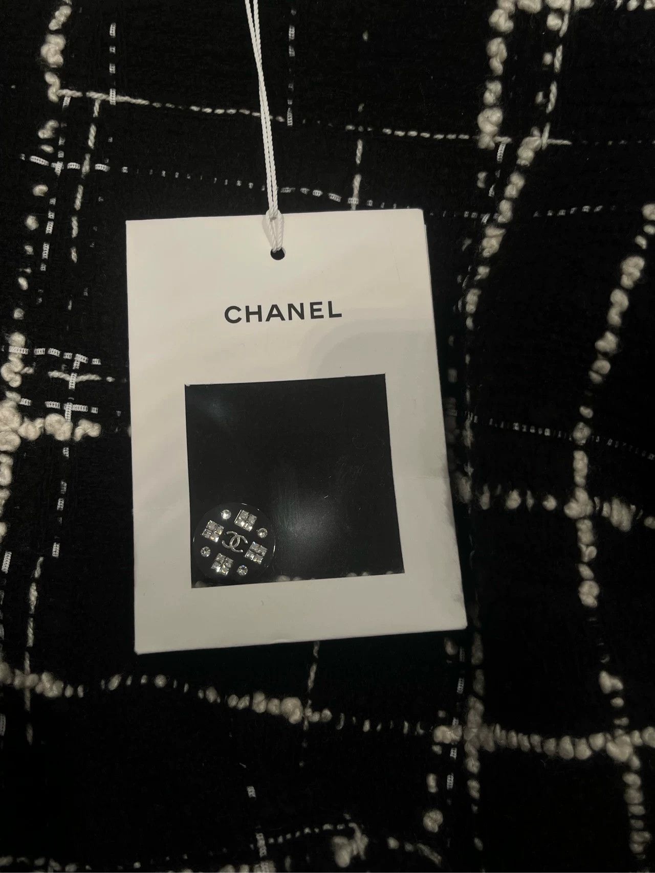 Chanel Chanel 21k black and white plaid tweed jacket fr36 Size US XS / EU 42 / 0 - 4 Thumbnail