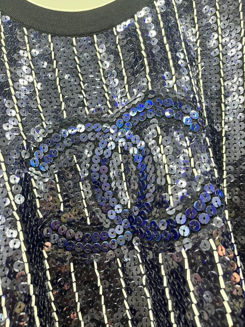Chanel Chanel 23P Sequin Embellished T-Shirt Size US M / EU 48-50 / 2 - 2 Thumbnail