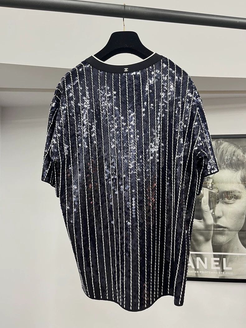 Chanel Chanel 23P Sequin Embellished T-Shirt Size US M / EU 48-50 / 2 - 3 Thumbnail