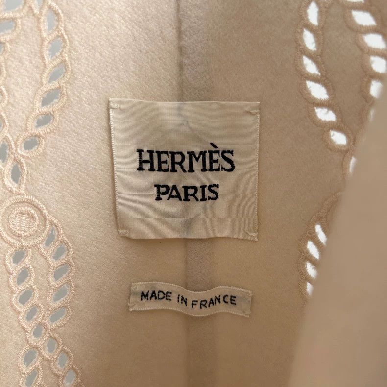 Hermes Hermes Limited Edition Cashmere Coat Size US S / EU 44-46 / 1 - 4 Thumbnail