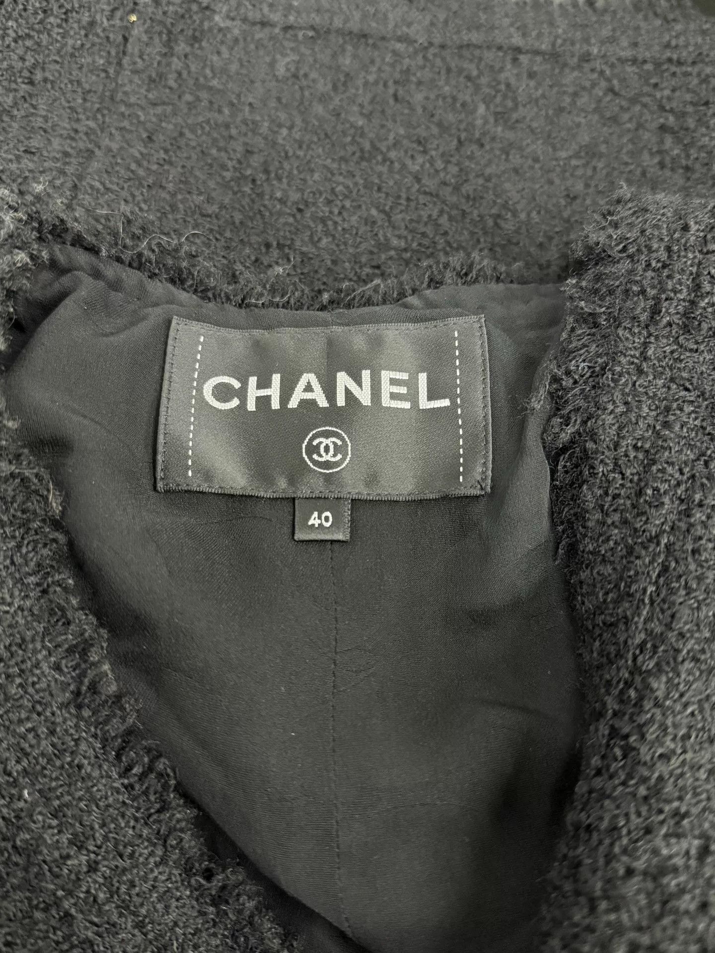 Chanel Chanel Rue Cambon V-Neck Jacket Size US M / EU 48-50 / 2 - 4 Thumbnail