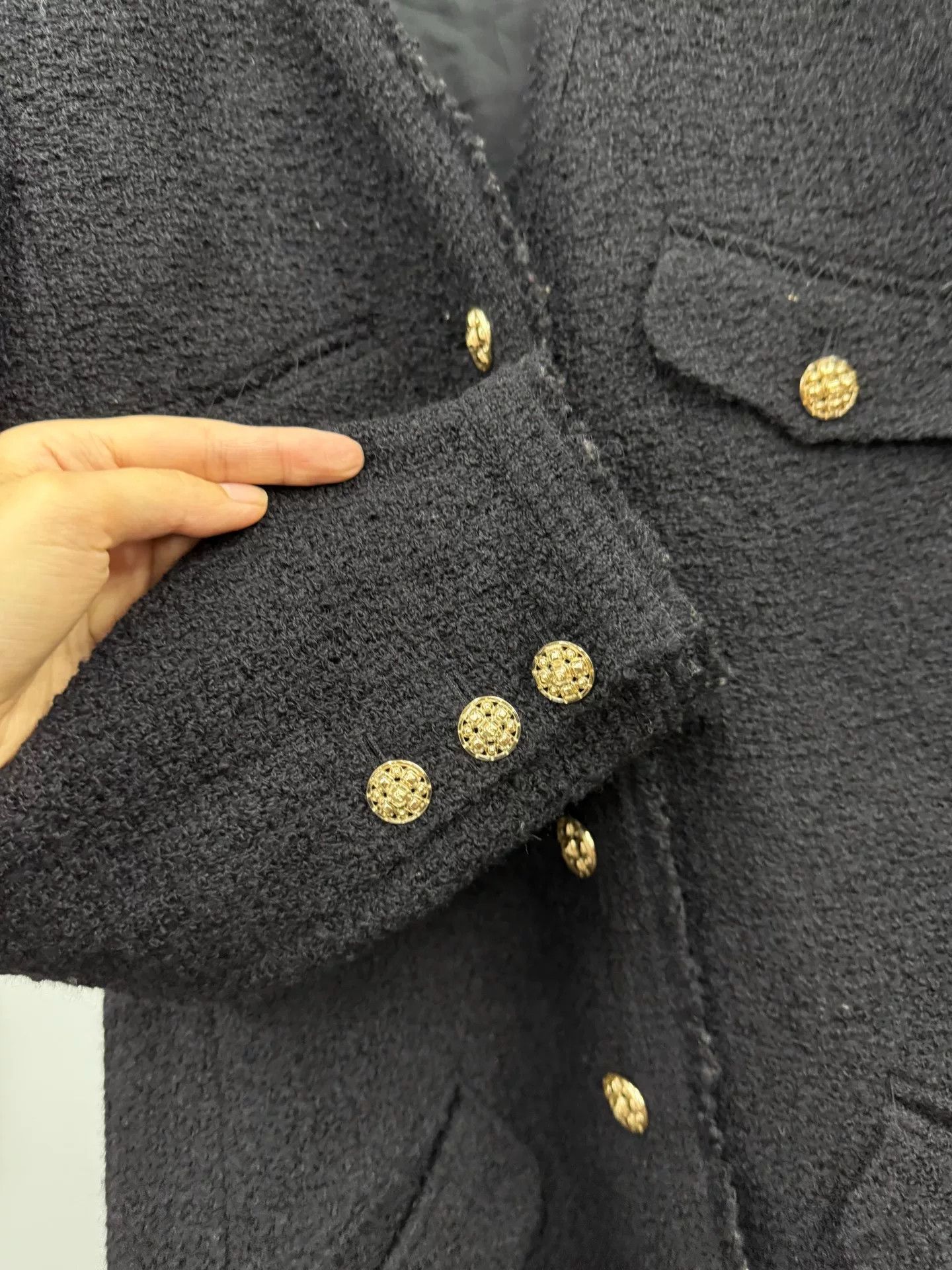Chanel Chanel Rue Cambon V-Neck Jacket Size US M / EU 48-50 / 2 - 2 Thumbnail