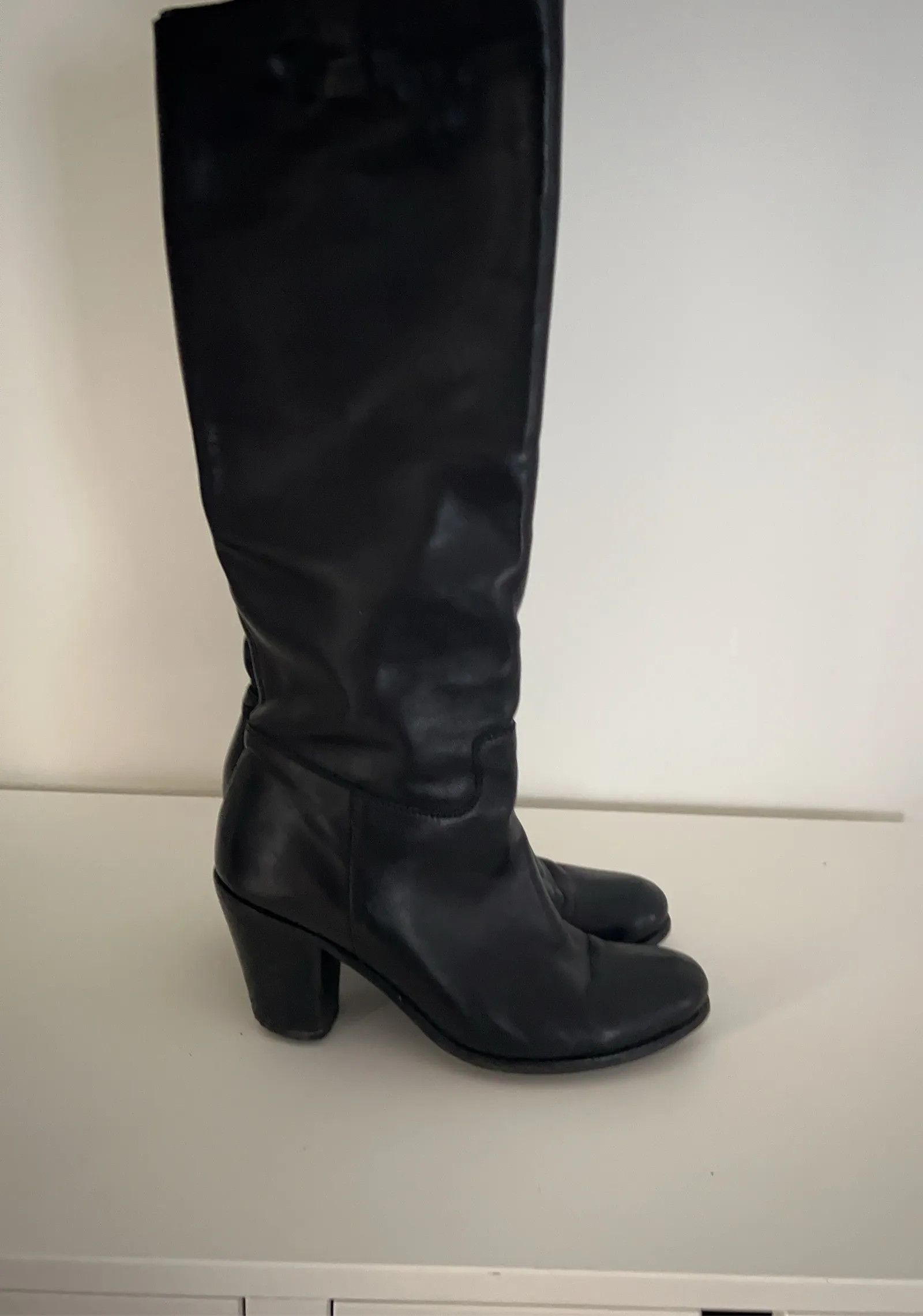 Guy Laroche Guy Laroche Elbel 7259 Boots Size US 9 / IT 39 - 6 Thumbnail