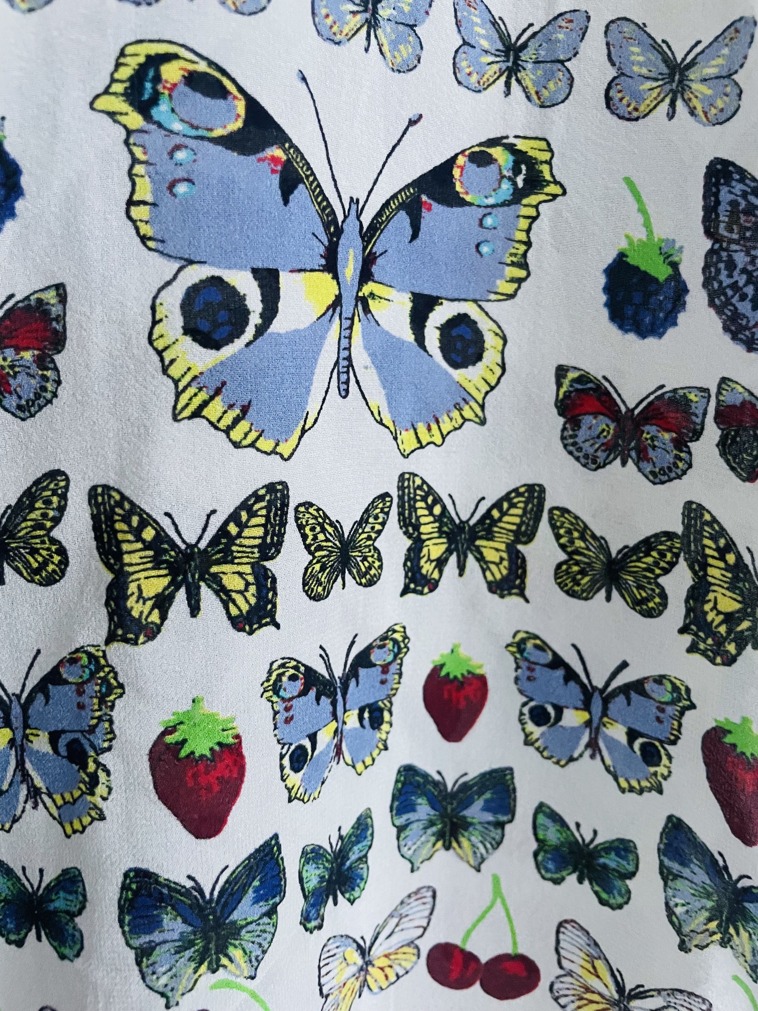 Versace Versace Butterfly silk blouse Blouse Size XS / US 0-2 / IT 36-38 - 2 Thumbnail