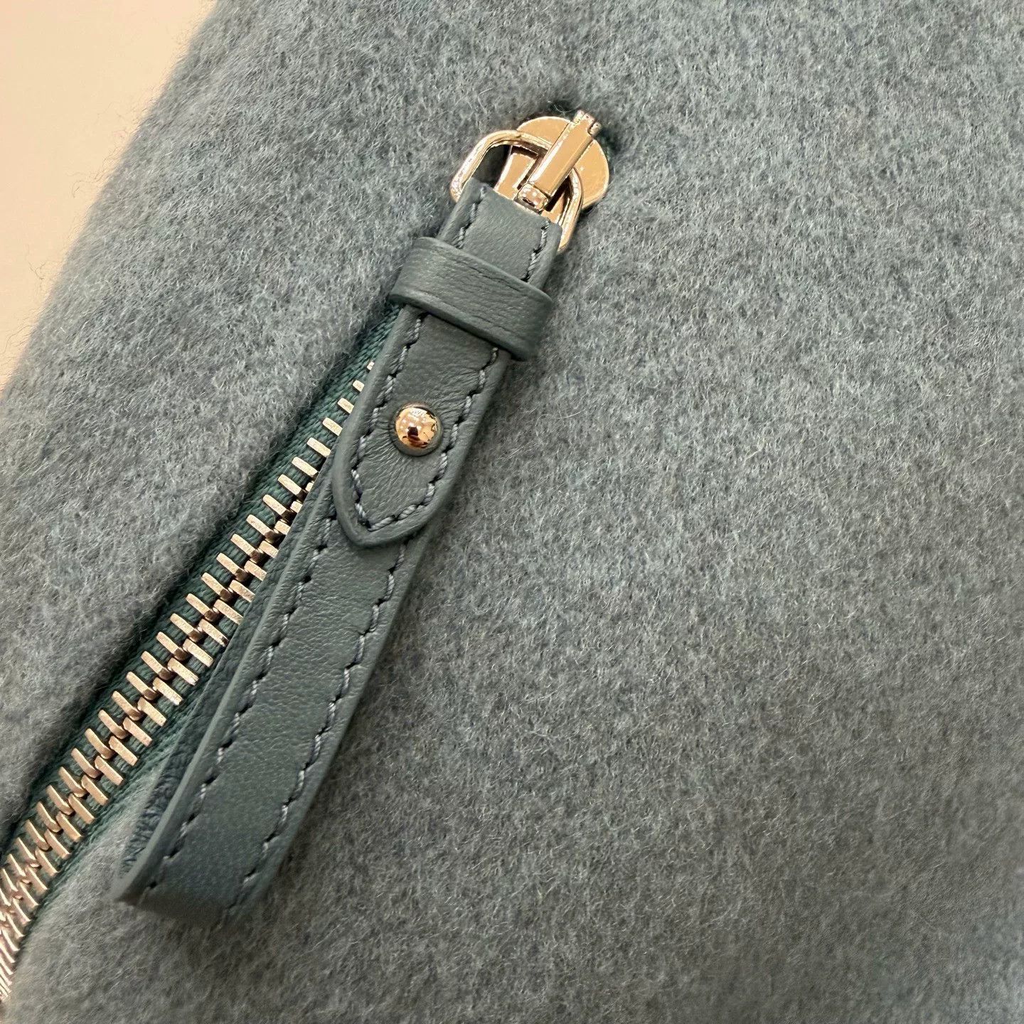 Hermes Hermes Green Cashmere Hooded Coat Size US S / EU 44-46 / 1 - 6 Thumbnail