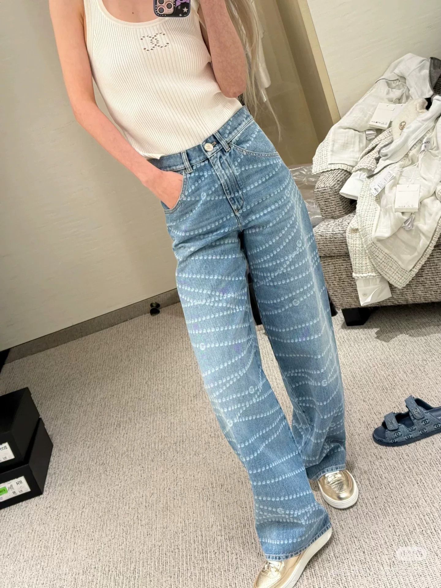 Chanel blue pearl print skinny jeans Size US 36 / EU 52 - 8 Thumbnail
