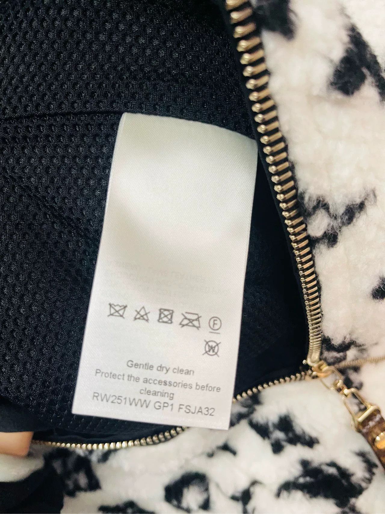 Louis Vuitton LV Monogram Black White Vest Size US M / EU 48-50 / 2 - 4 Thumbnail