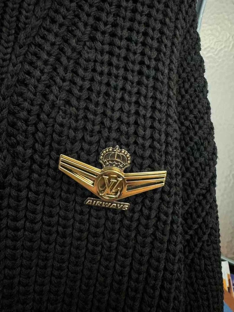 Louis Vuitton Louis Vuitton Black Badge Sweater Size US XS / EU 42 / 0 - 3 Thumbnail