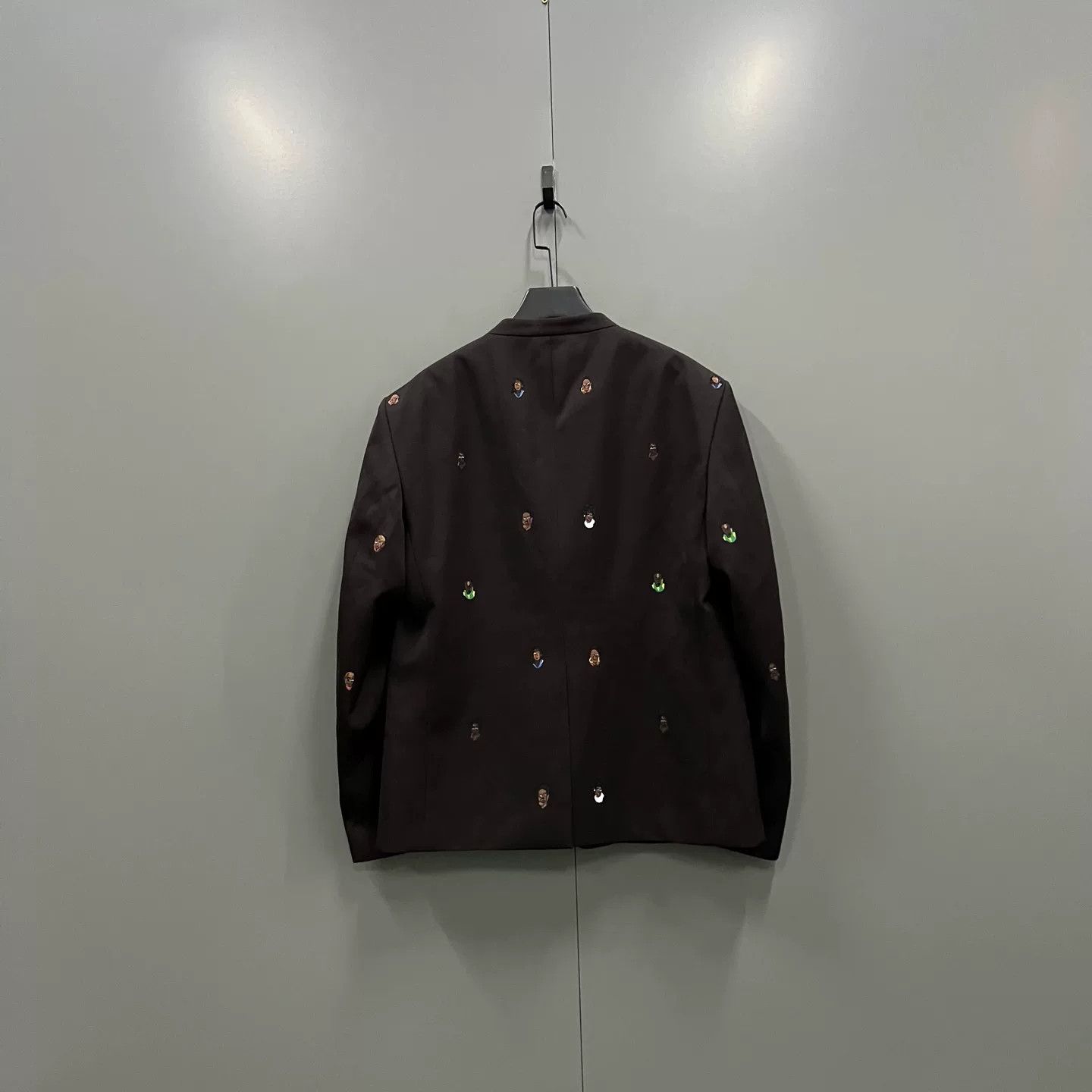 Louis Vuitton Louis Vuitton Brown Logo Embroidered Jacket Size US L / EU 52-54 / 3 - 2 Thumbnail