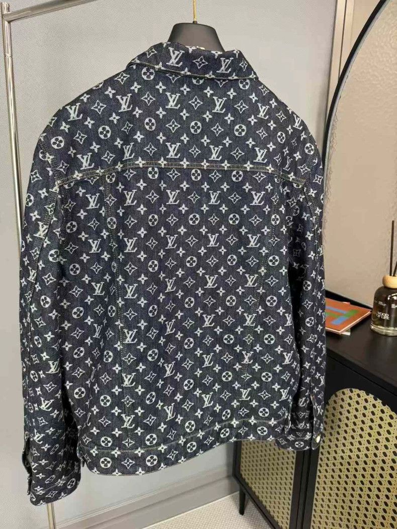Louis Vuitton LV x Timberland Monogram Denim Jacket Size US XL / EU 56 / 4 - 2 Thumbnail