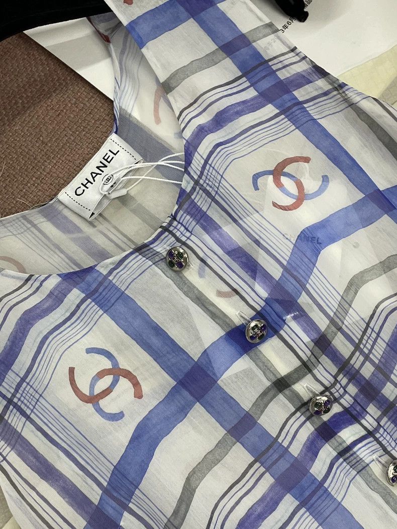 Chanel Chanel 23P Silk Logo Print Dress Size US 36 / EU 52 - 2 Thumbnail