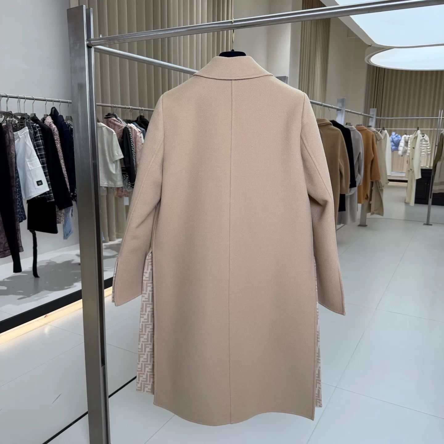 Fendi Fendi Mink Wool Coat with Pockets Size US S / EU 44-46 / 1 - 3 Thumbnail