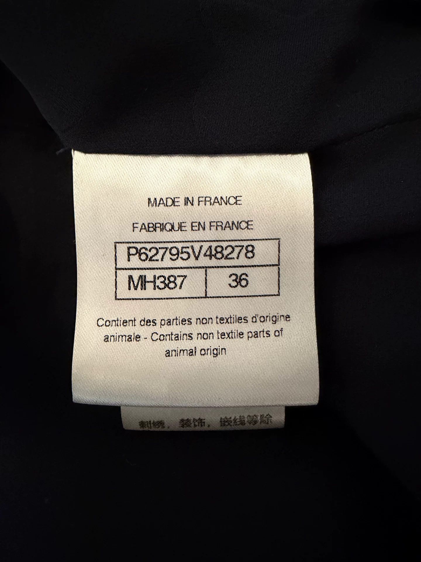 Chanel Chanel Blue Black Sequin Double-Breasted Coat Size US XS / EU 42 / 0 - 4 Thumbnail