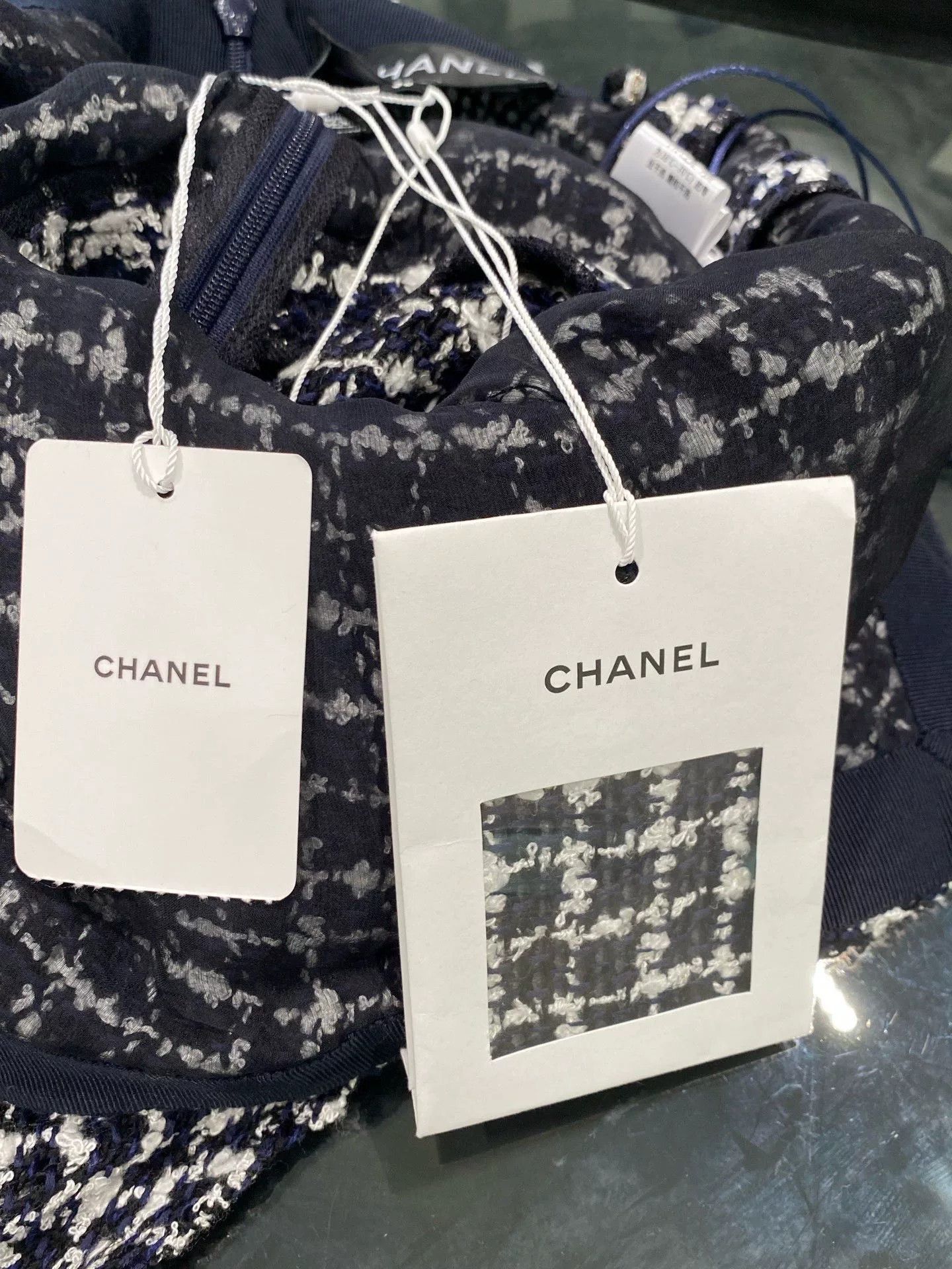 Chanel Chanel 23 Black and White Plaid Tweed Dress Size US 36 / EU 52 - 3 Thumbnail