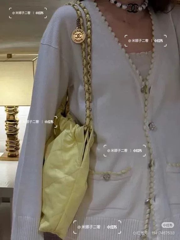 Chanel Chanel Yellow Wave Edged Cashmere Cardigan Size US M / EU 48-50 / 2 - 9 Thumbnail
