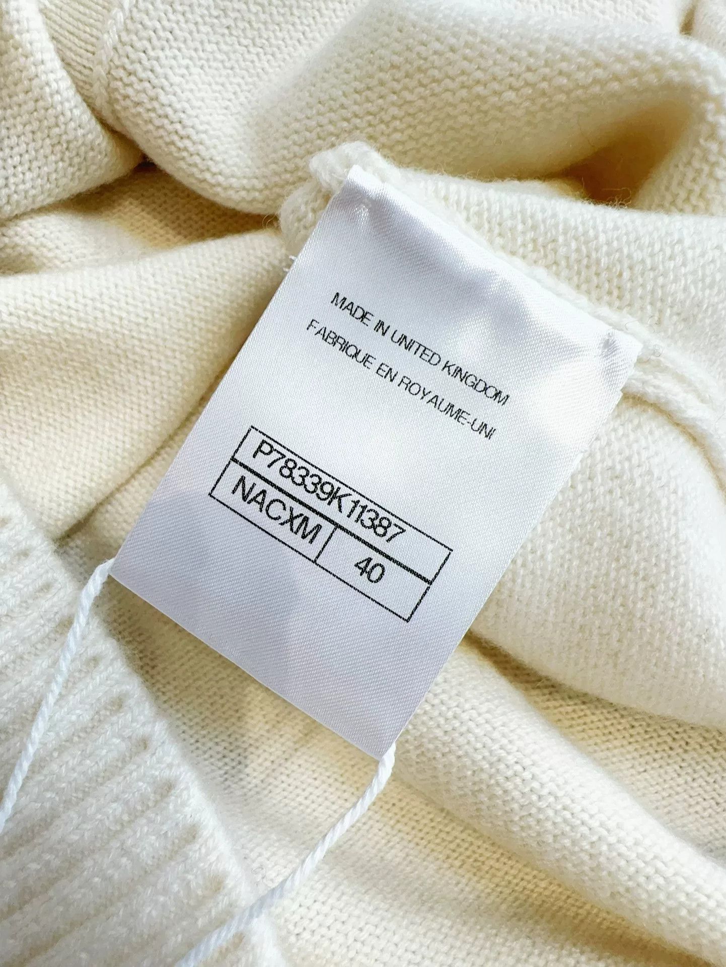 Chanel Chanel Yellow Wave Edged Cashmere Cardigan Size US M / EU 48-50 / 2 - 8 Thumbnail