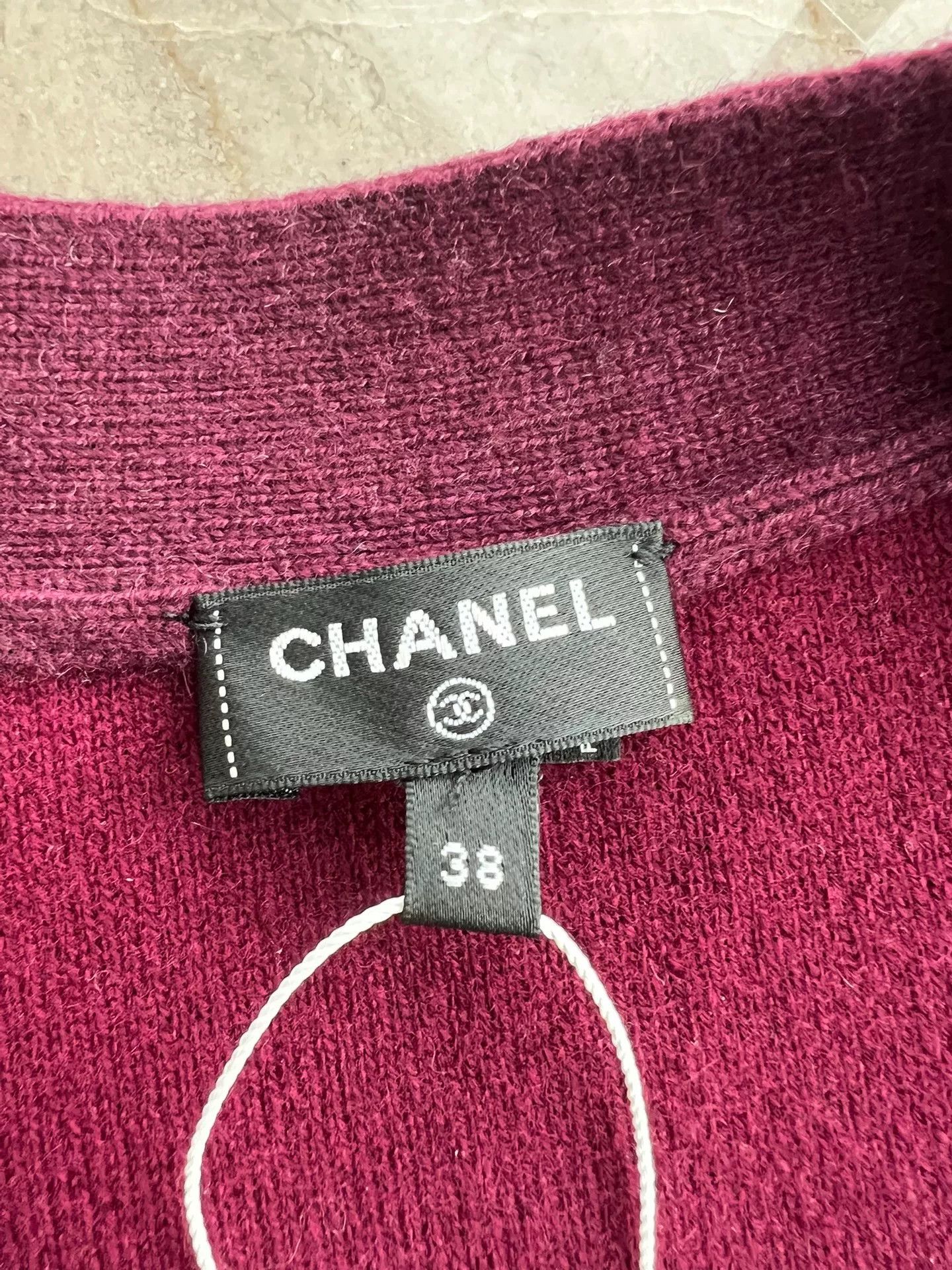 Chanel Chanel 22A Cashmere Cardigan Size 38 Size US M / EU 48-50 / 2 - 5 Thumbnail